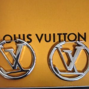 Louis Vuitton Silvers Earrings